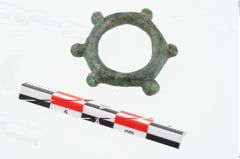 Foto von Bronzeknotenring (NHMW-PRAE-026643)